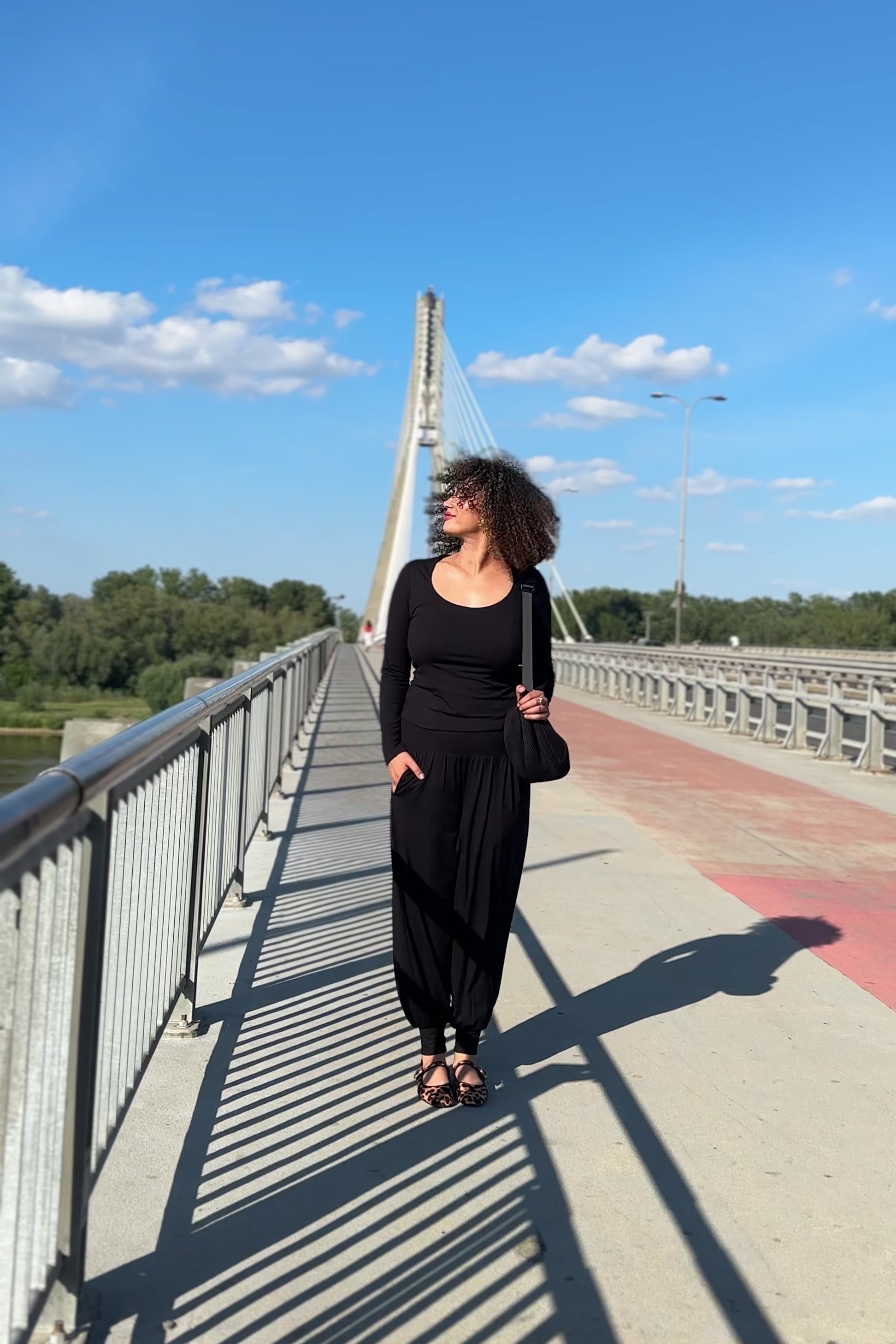 NEW IN TOWN Black trousers