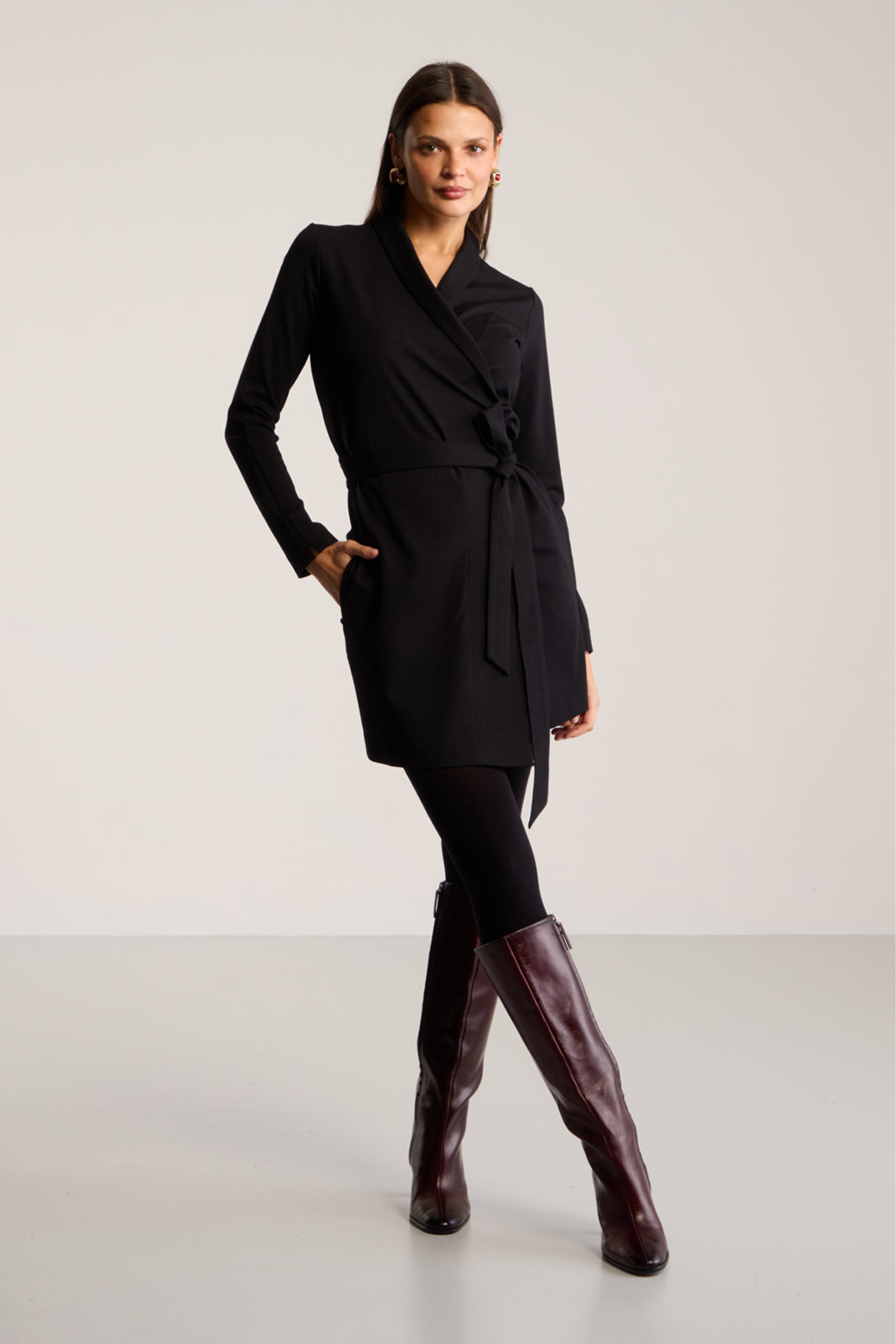 Sukienka BLACK ICON czarna