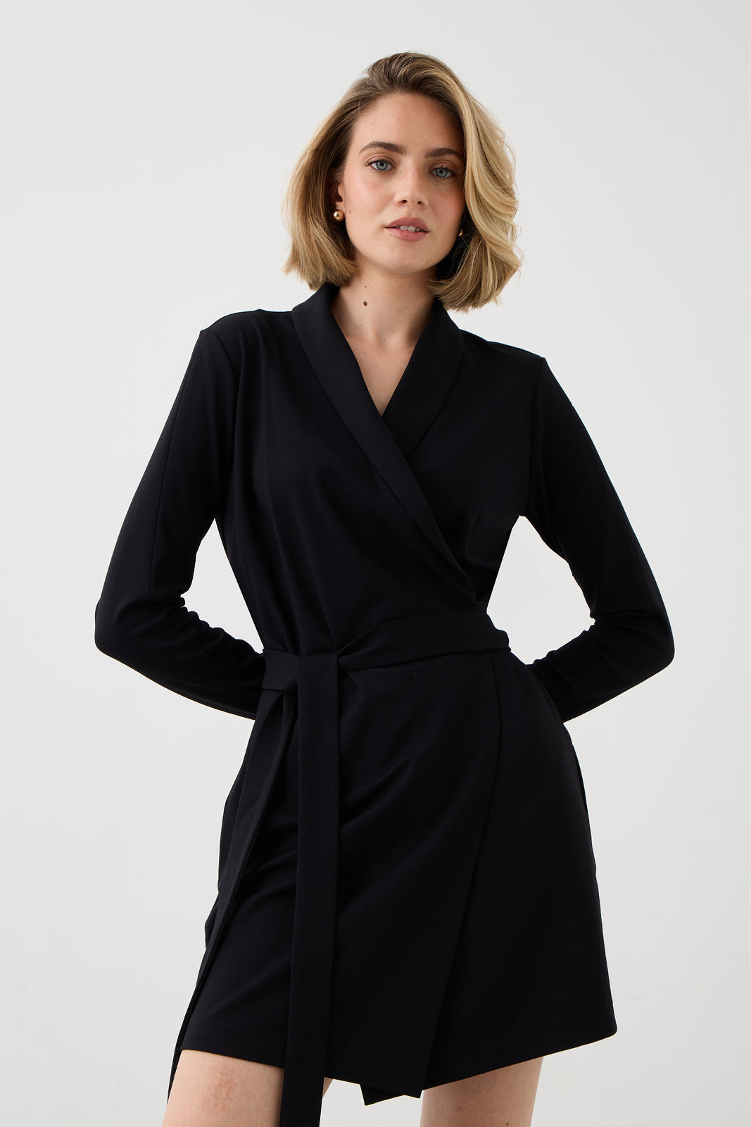 Sukienka BLACK ICON czarna
